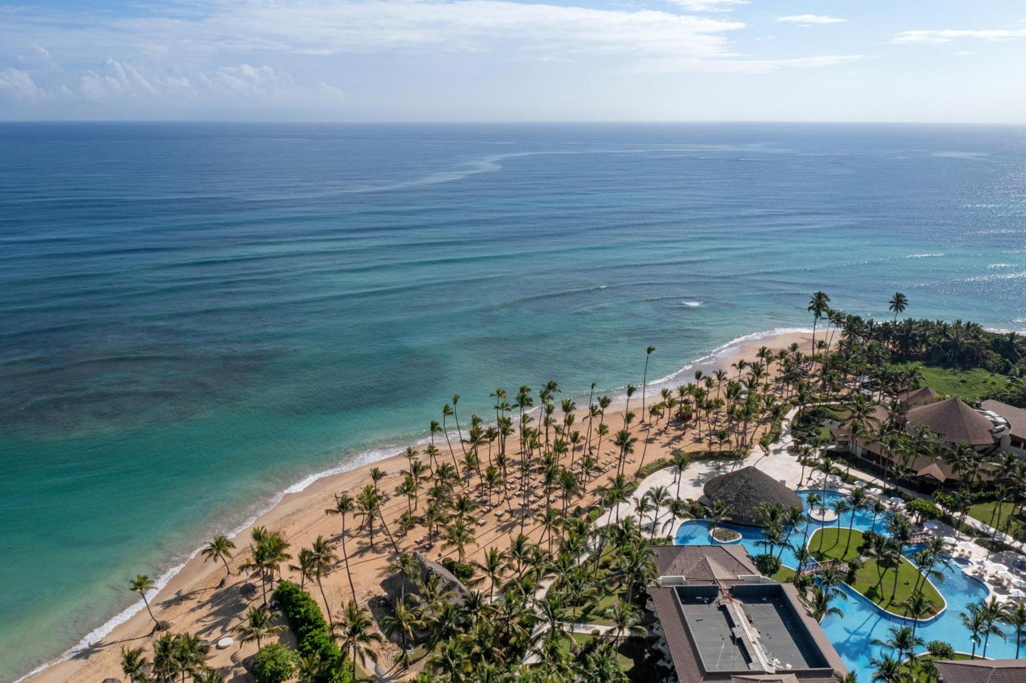 Wyndham Alltra Resort 5*