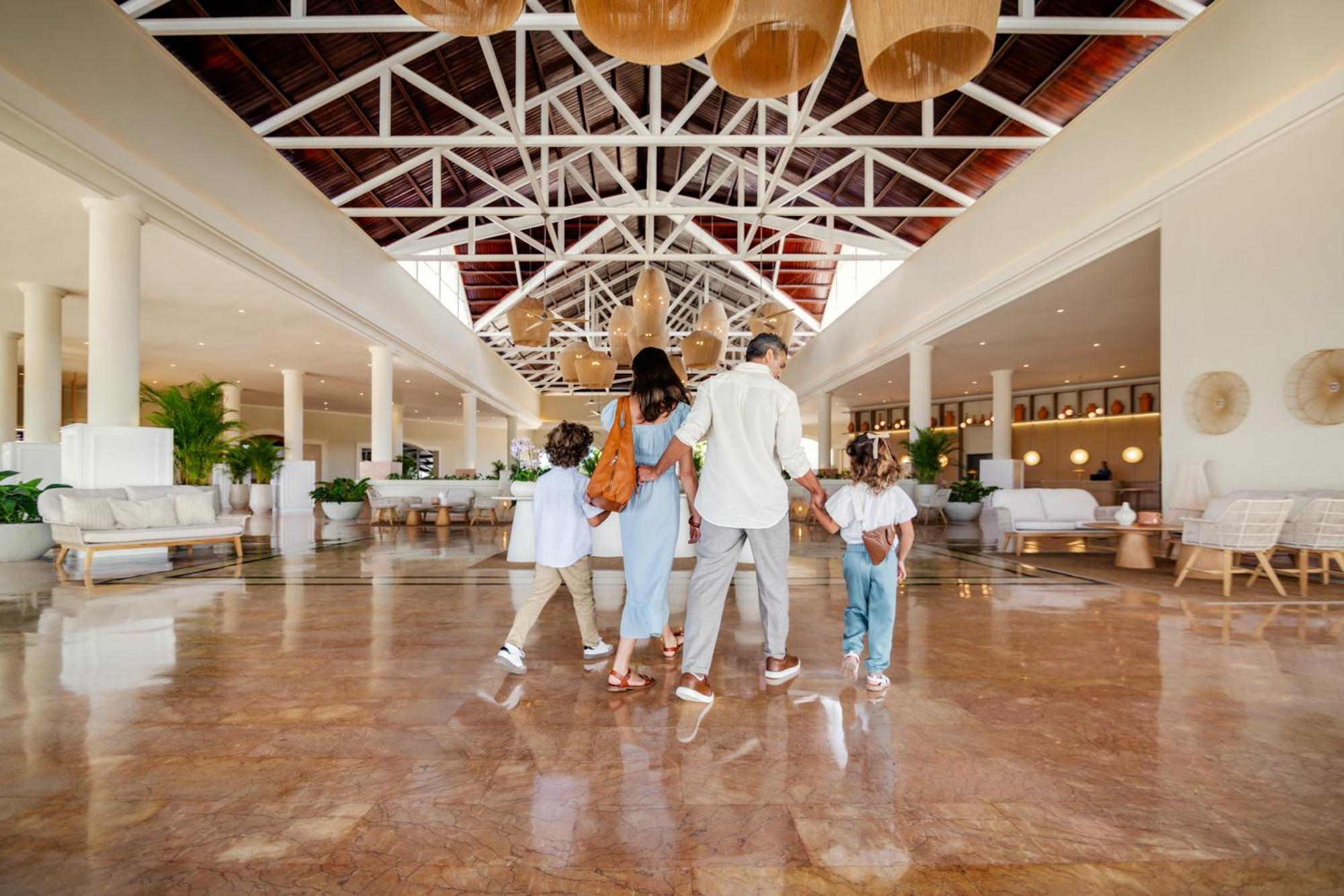 Wyndham Alltra Resort 5*