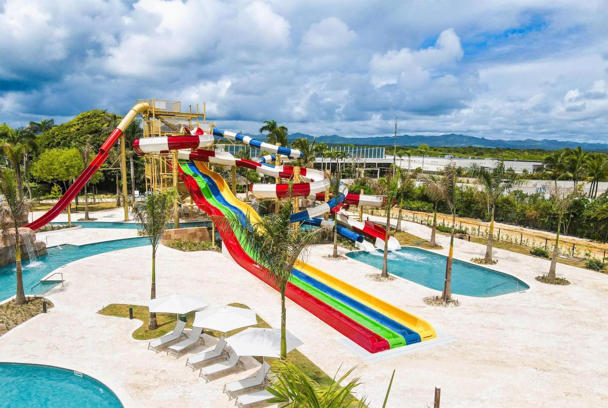 Wyndham Alltra Resort